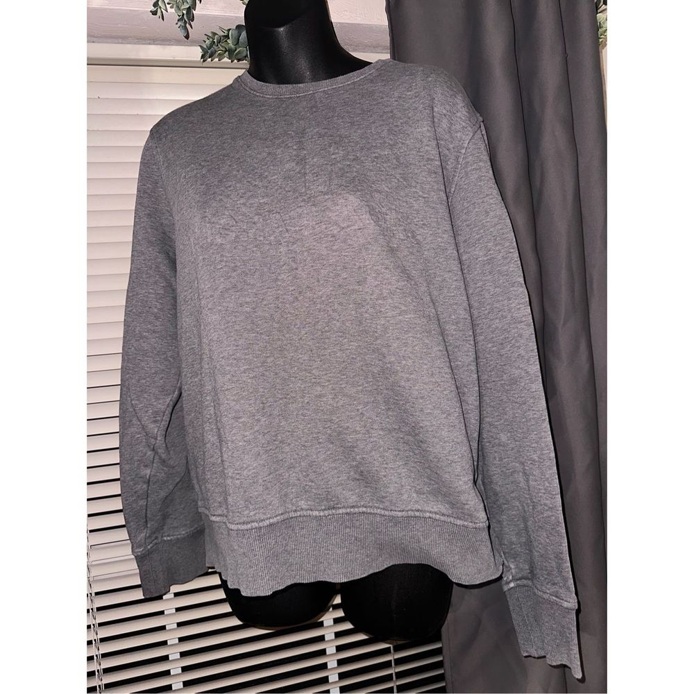 Nice women Michael Kors Crewneck Fleece Pullover Sweatshirt size large Good cond